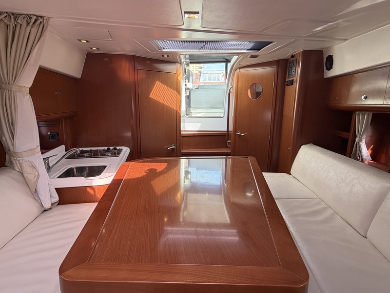 Beneteau Flyer GT34 — foto 15 van 63