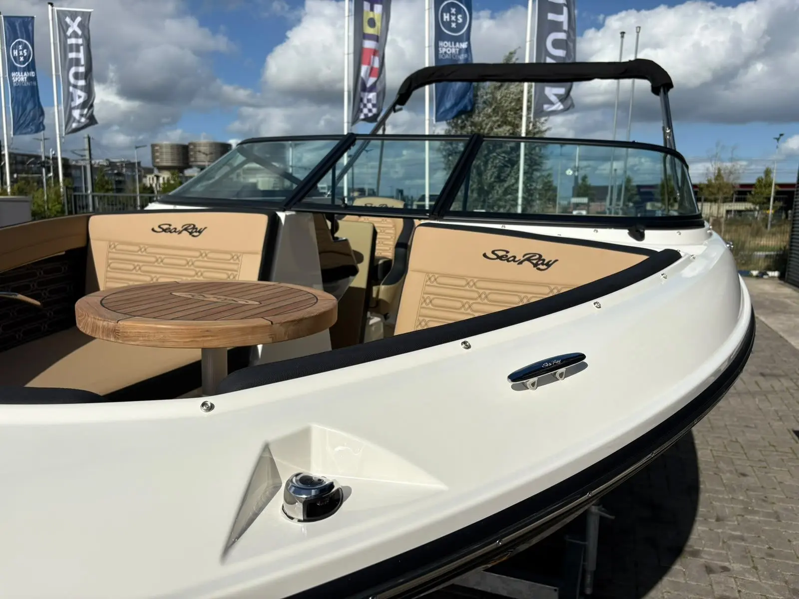 Sea Ray SPX 190 (2027) — foto 15 van 39