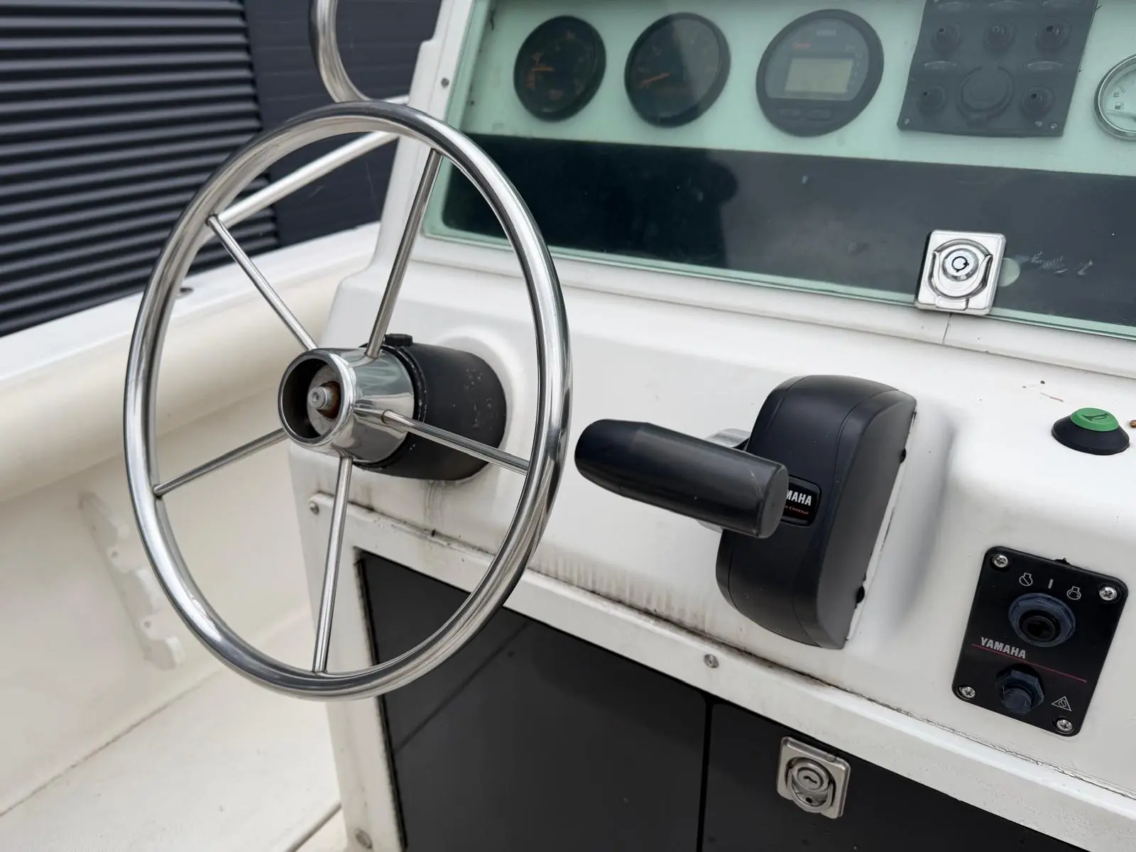 Robalo 2120 Center Console — foto 8 van 17