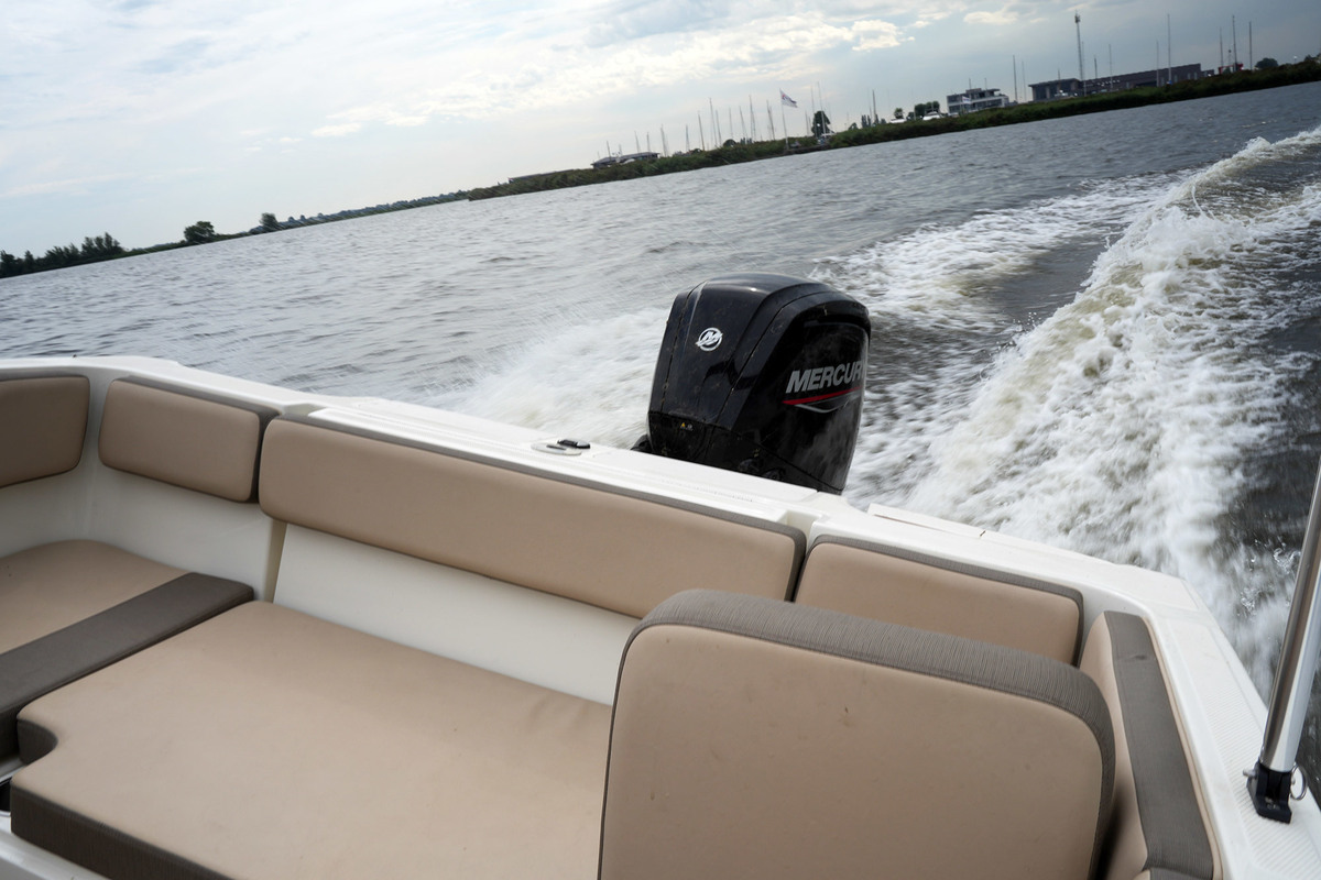 Bayliner VR4 — foto 5 van 36