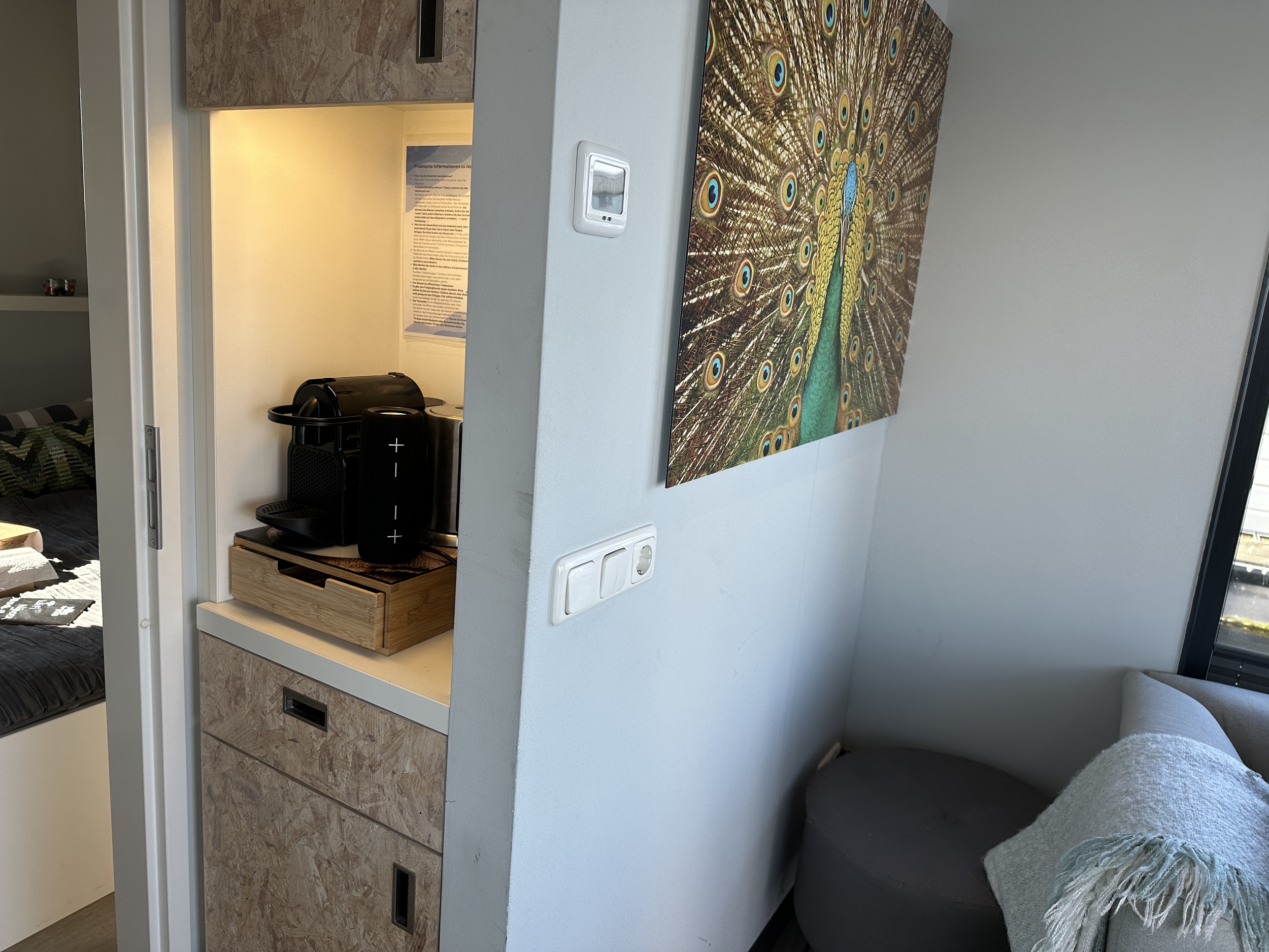 Gielissen Marin Home 32 Tiny Houseboat — foto 19 van 43