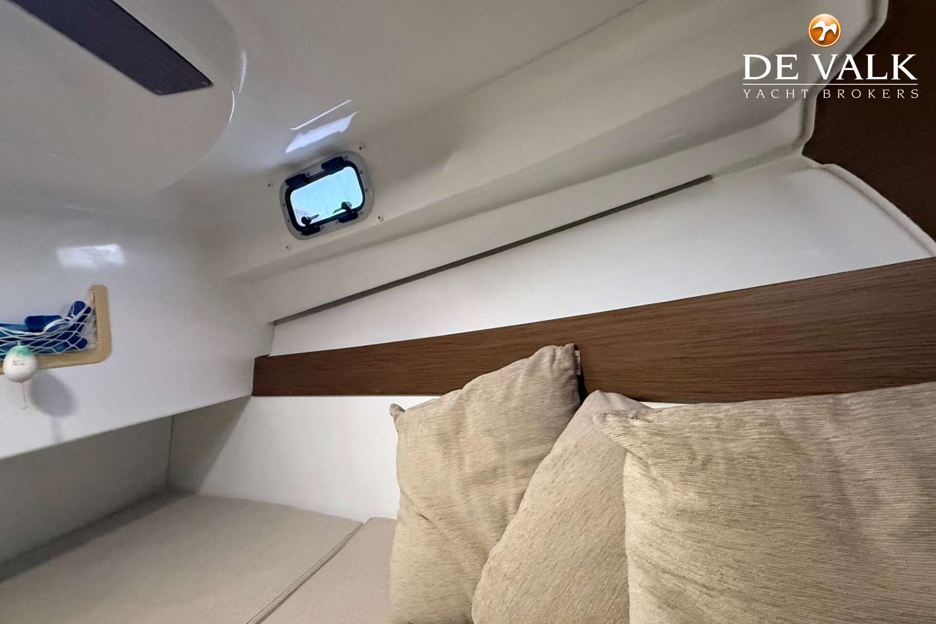 Beneteau Antares 7.80 — foto 13 van 20