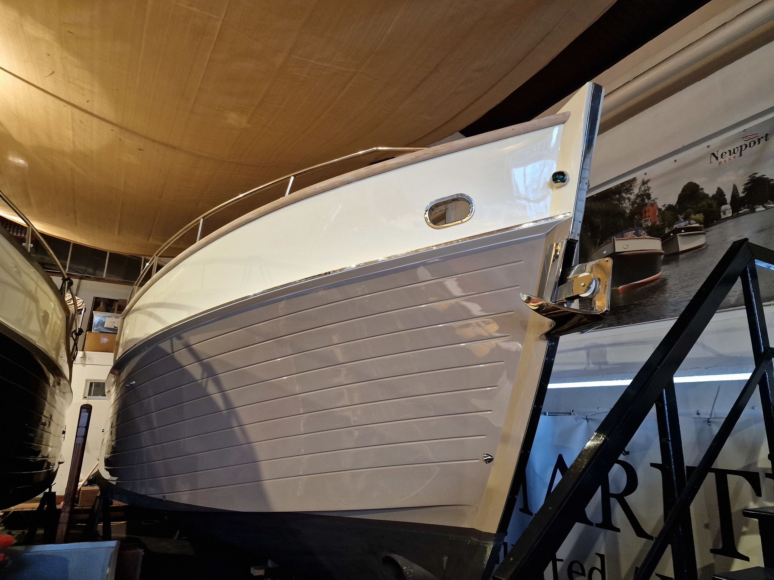 Menken Newport Bass XL Softtop — foto 1 van 13