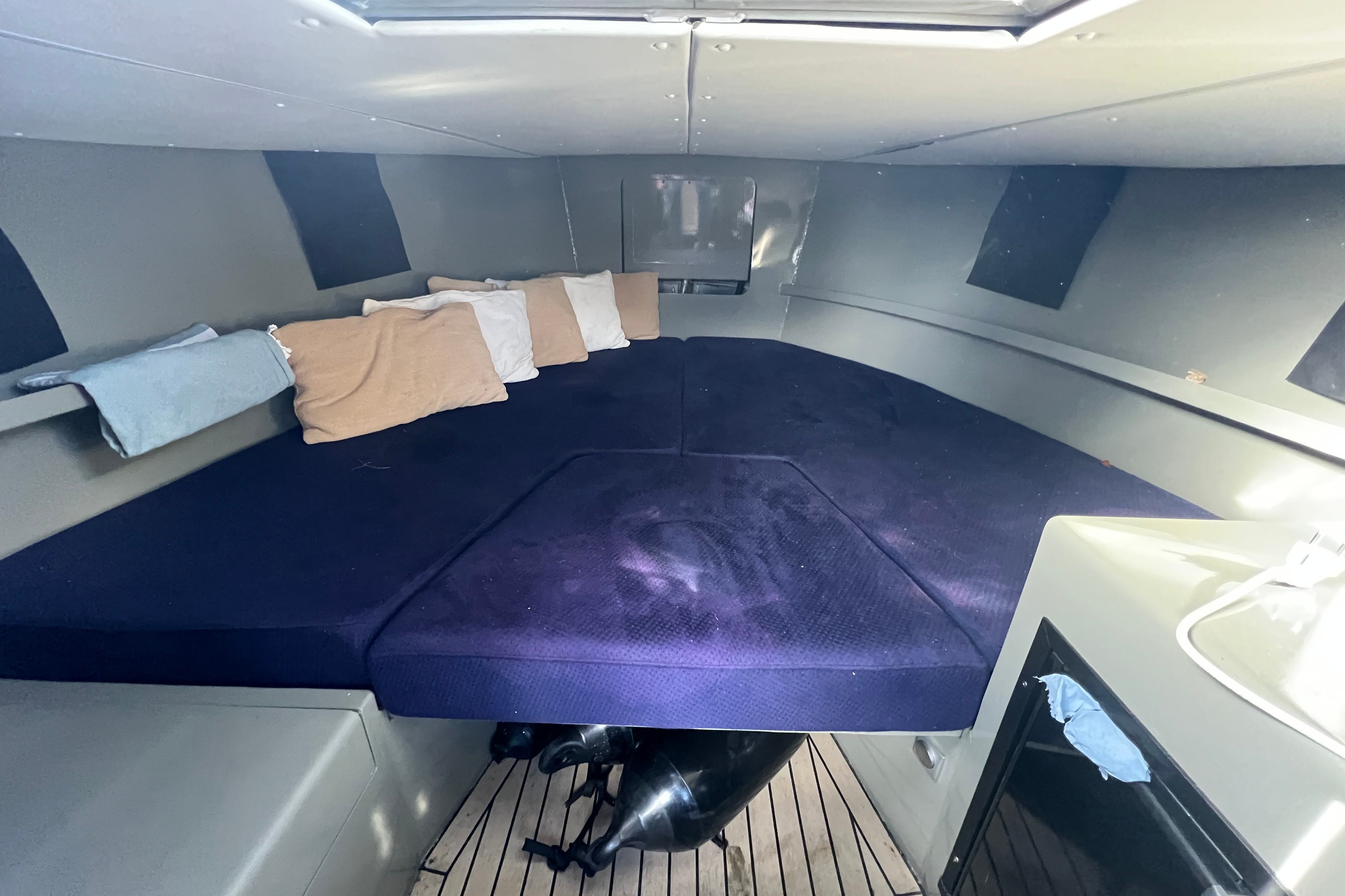 Waterman 8.0 Cabin — foto 21 van 36