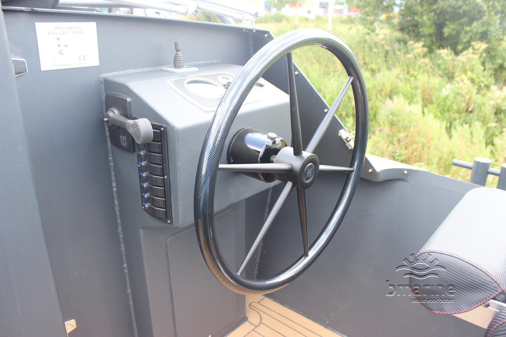 Blackfish Classic 750 — foto 10 van 28