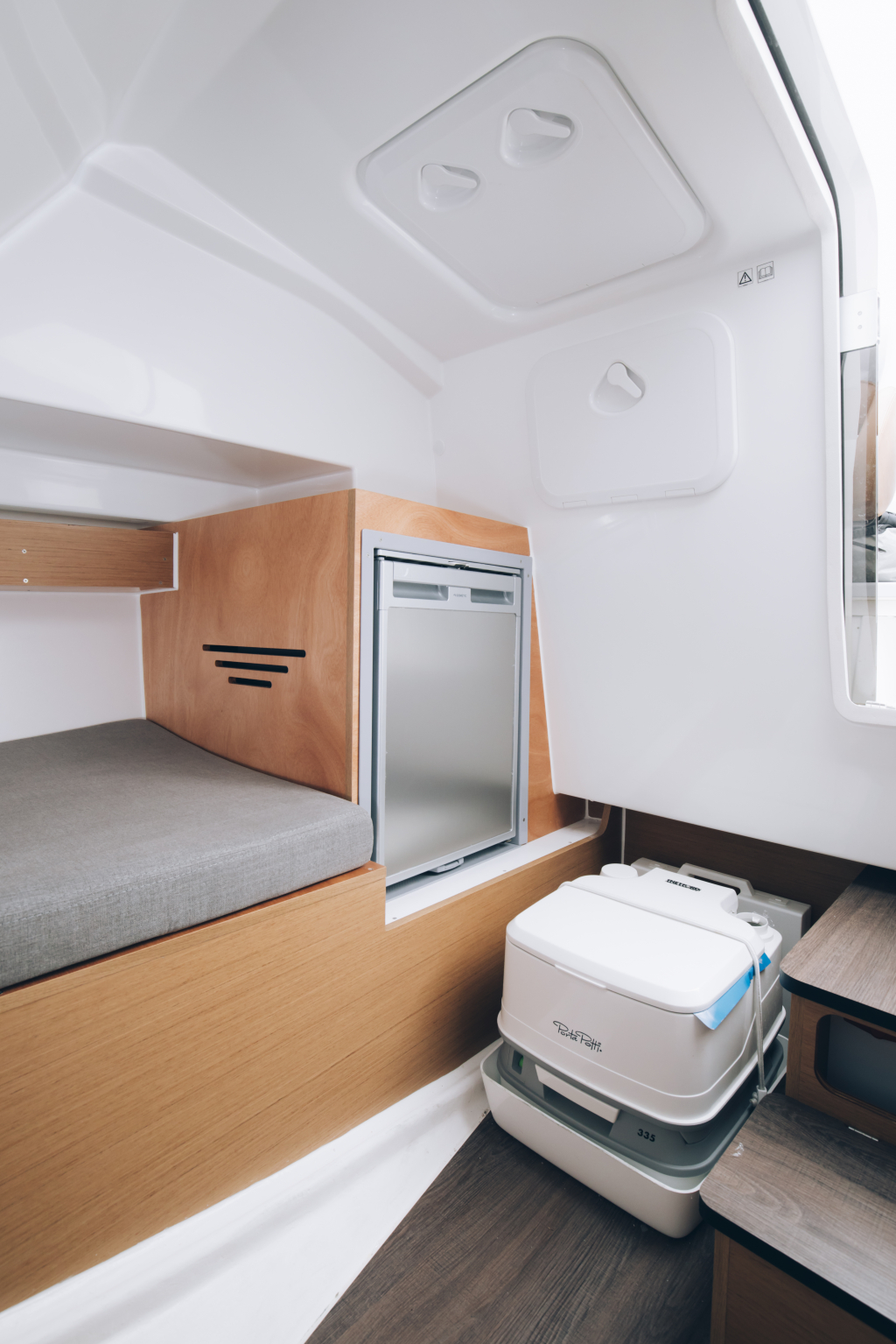 Beneteau Flyer 7 Sundeck | 200PK Honda | Wordt verwacht! — foto 14 van 20