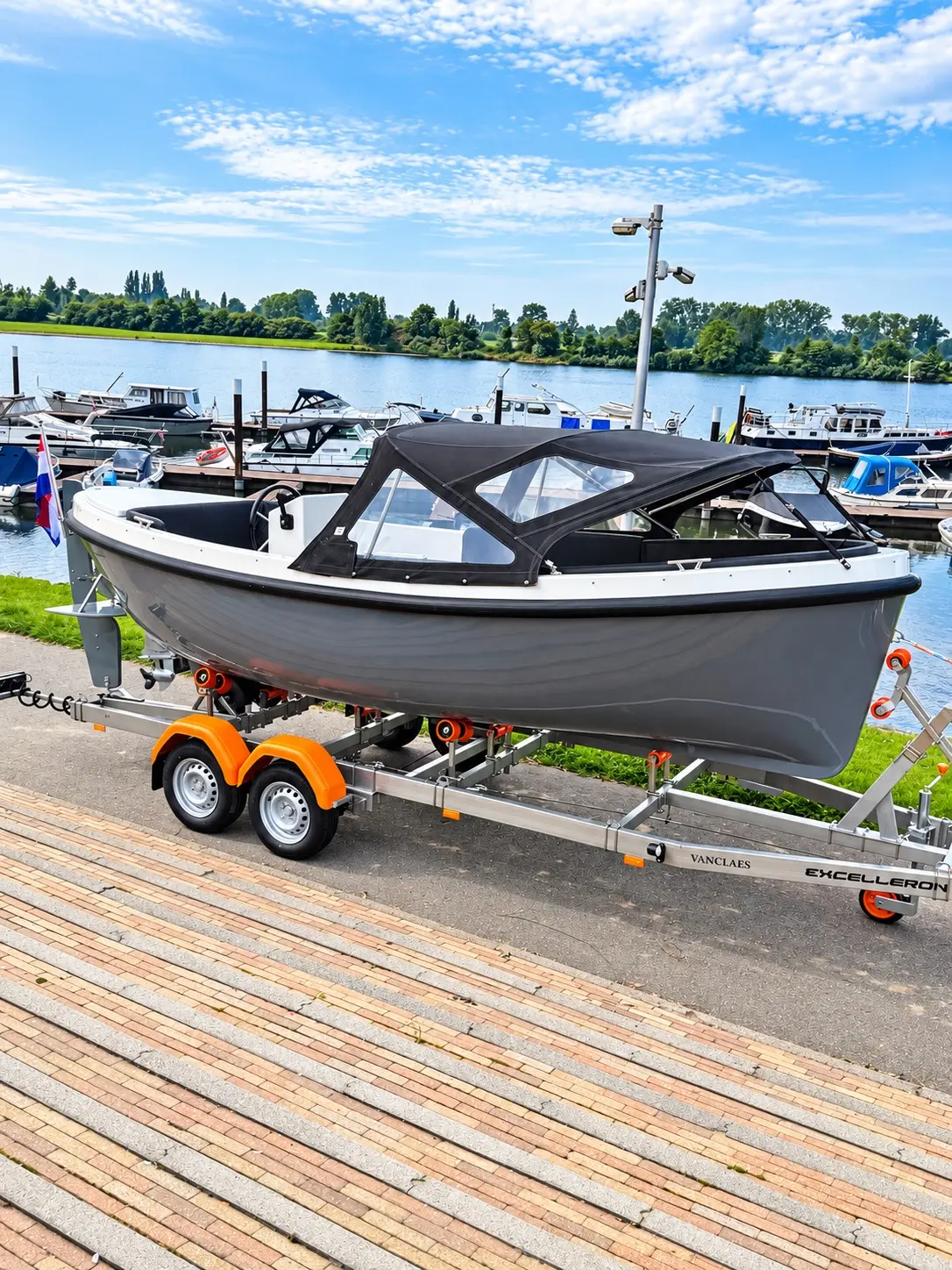 Pieterman 620 demo 0 vaar uren van €30.950,- voor €24.950,- — foto 1 van 16
