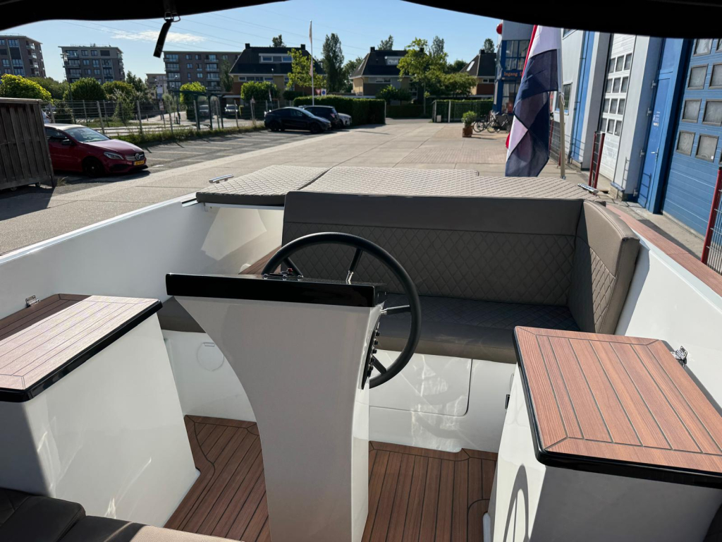 Maxima 630 - Vernieuwd model met Honda 30 pk en vast roer — foto 16 van 26