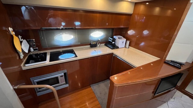Princess V 53 - BluYachting — foto 4 van 12
