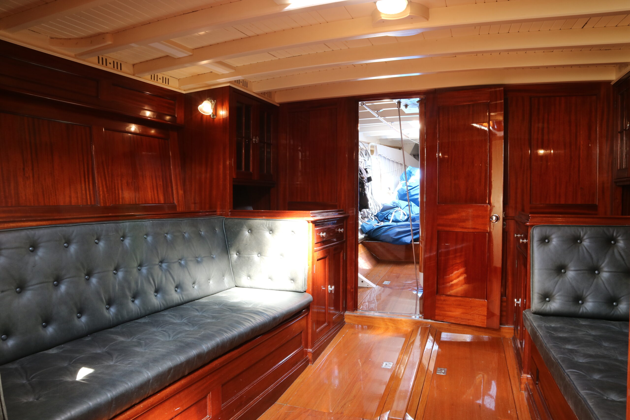12mR Class, Vanity V - 1936 — foto 12 van 12