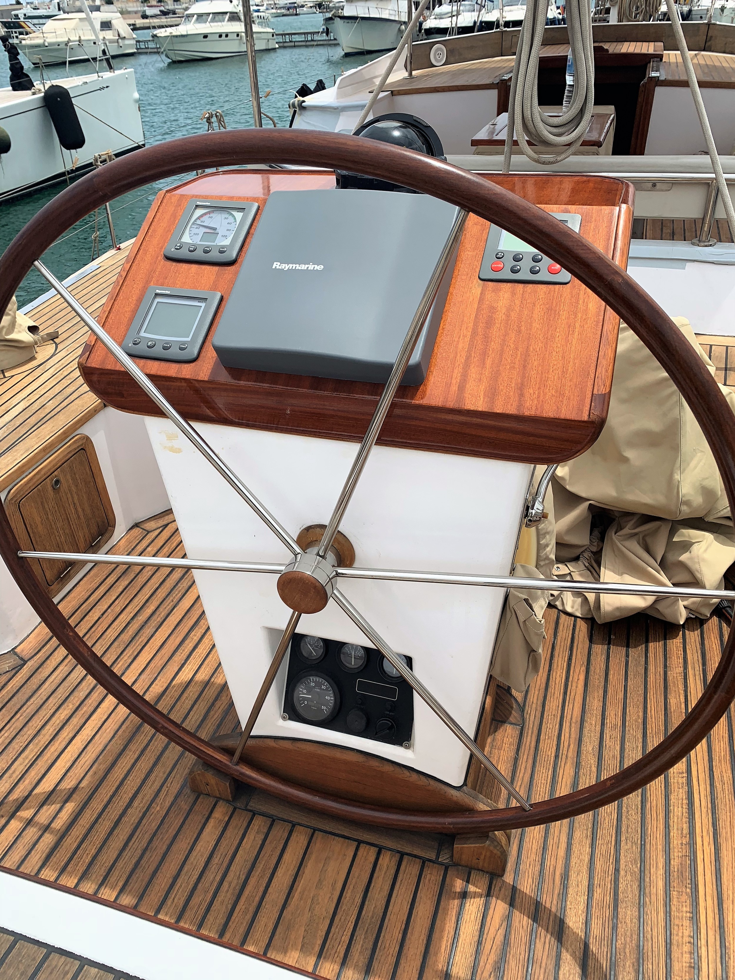 Lagoon Royal Classic 66 — foto 29 van 87