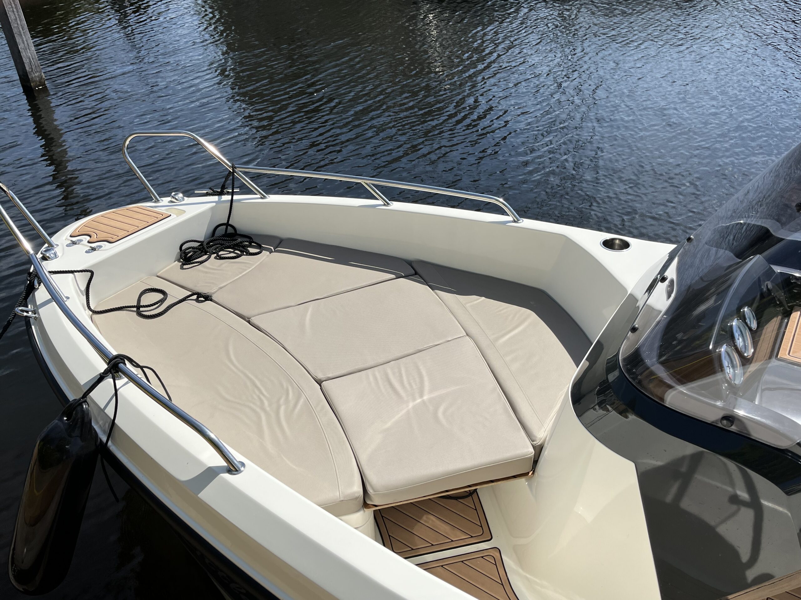 QUICKSILVER ACTIV 455 — foto 10 van 12