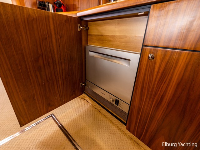 Sunseeker Portofino 53 — foto 19 van 86