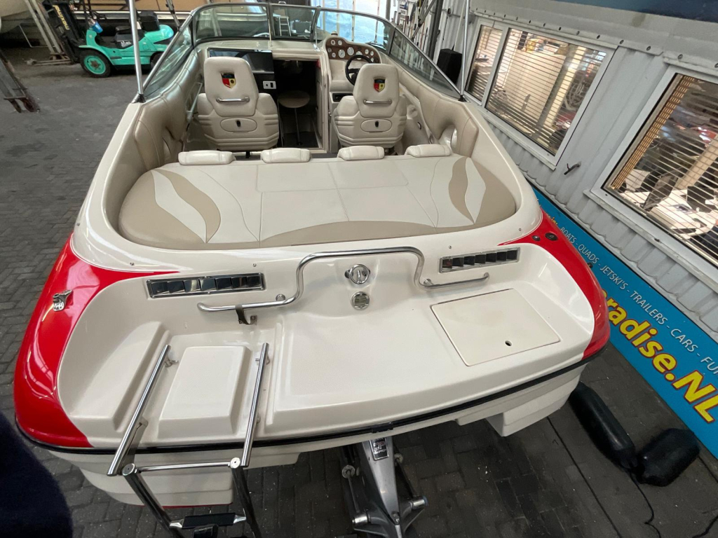 Mariah 250 Cuddy — foto 14 van 20