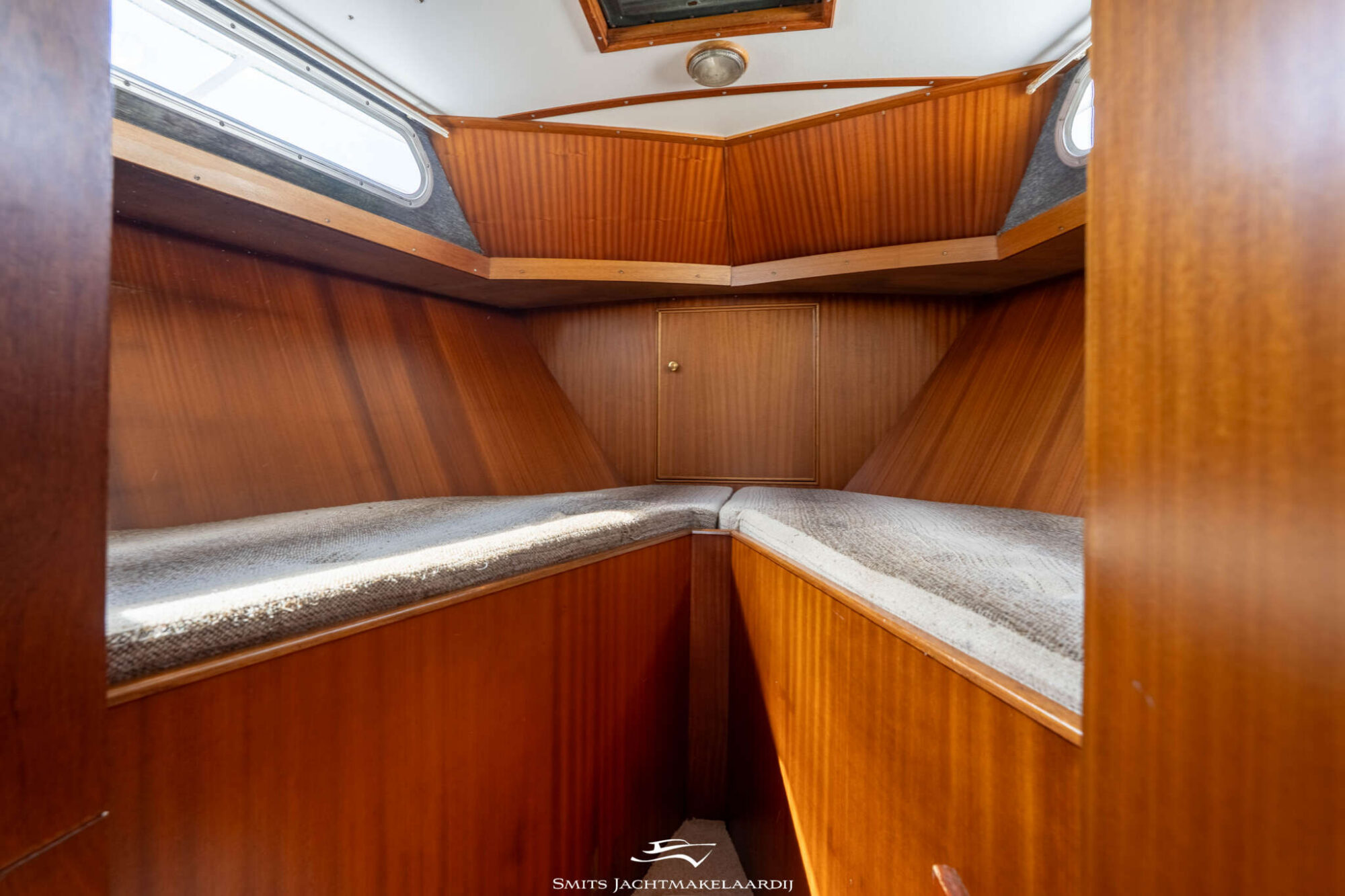 Beachcraft 10.50 AK Cabrio — foto 24 van 48