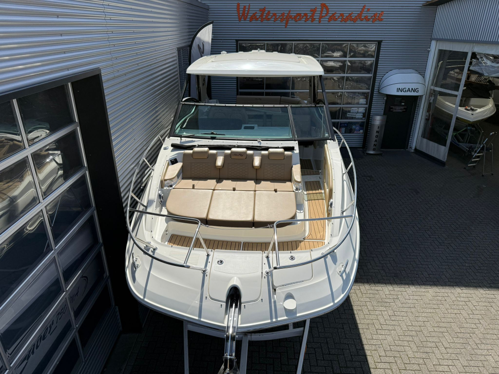 Sea Ray Sundancer 320 — foto 3 van 39