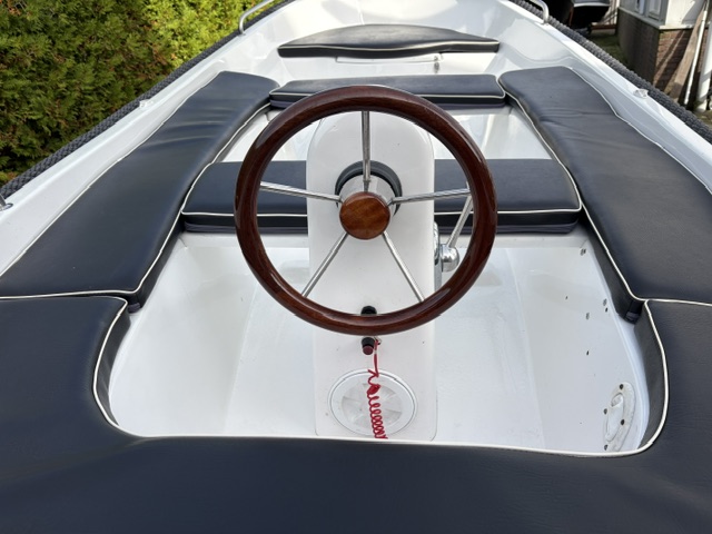 Kruger 430 met Tohatsu 9.8 PK 4 Takt  — foto 9 van 10