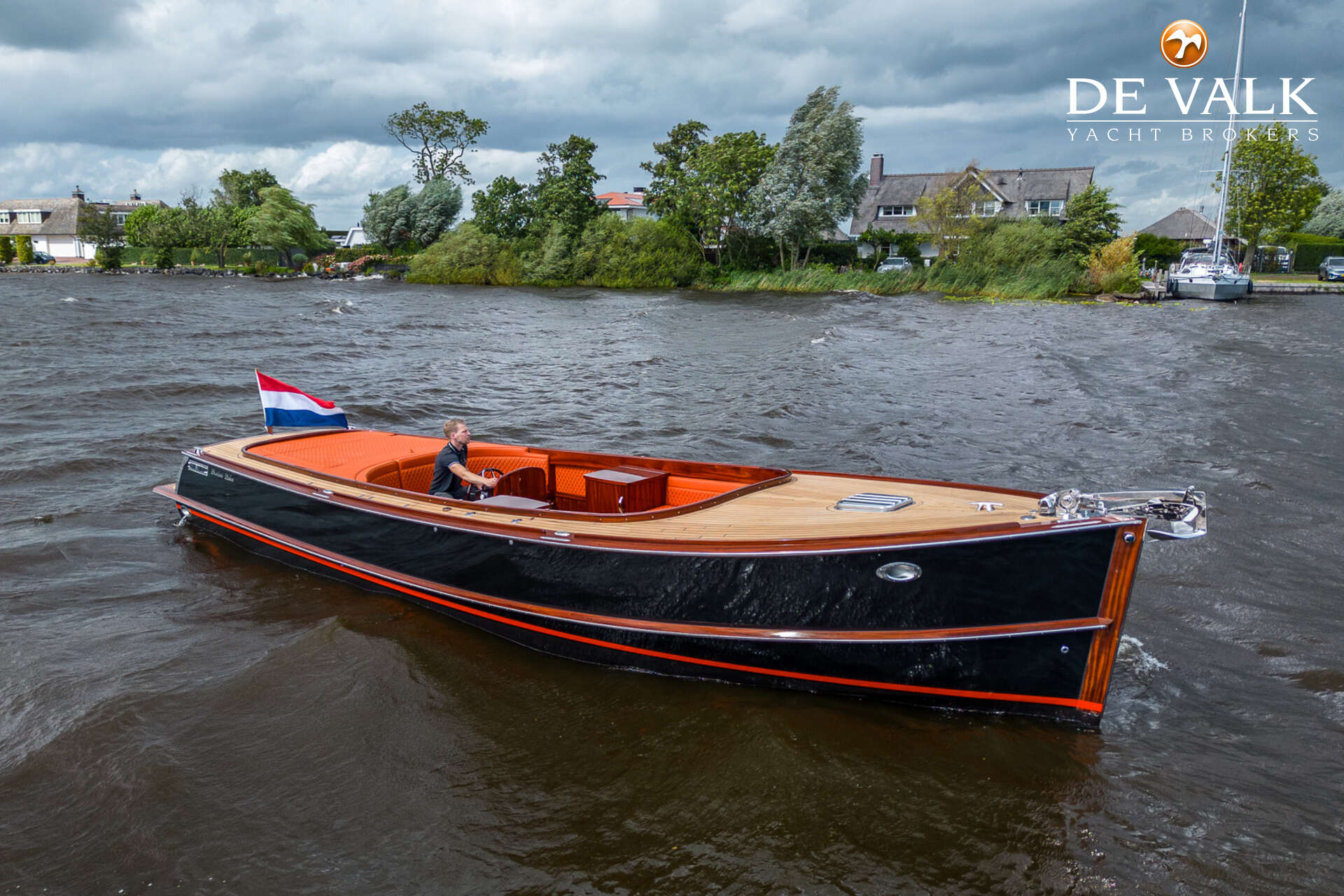 Brandaris Barkas 1100 Supersport Hybrid — foto 1 van 41