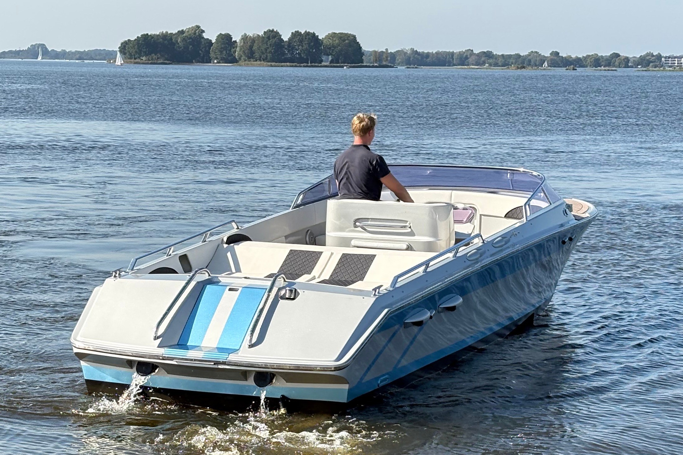 Monte Carlo Offshorer 30 — foto 17 van 32