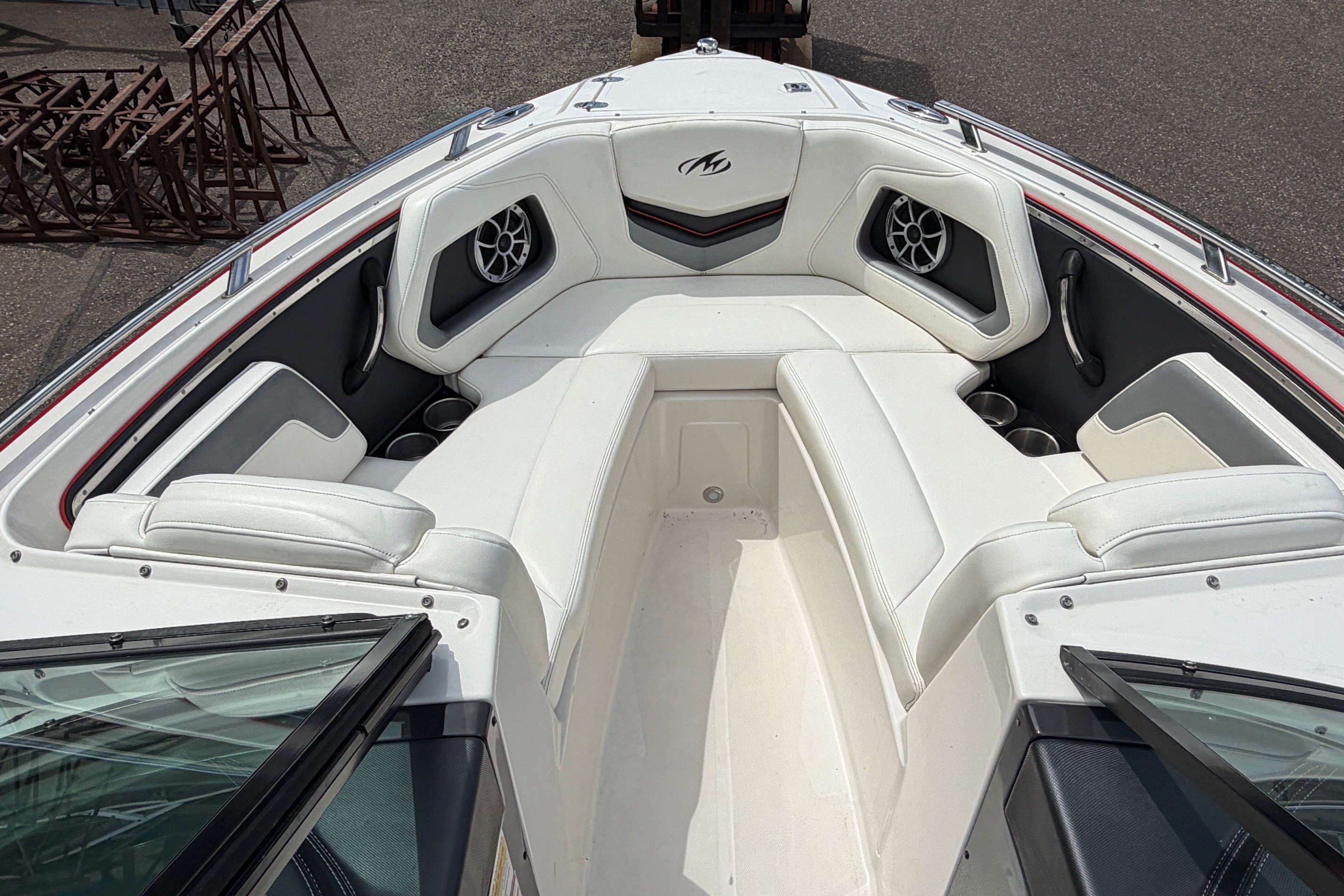 Monterey 214SS Super Sport — foto 11 van 30