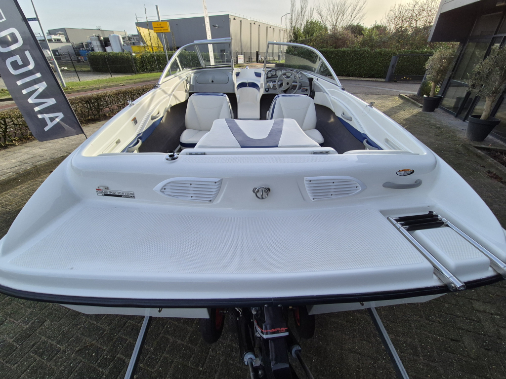 Bayliner 185 BR + Kalf 1800 geremde trailer Topstaat! — foto 10 van 14