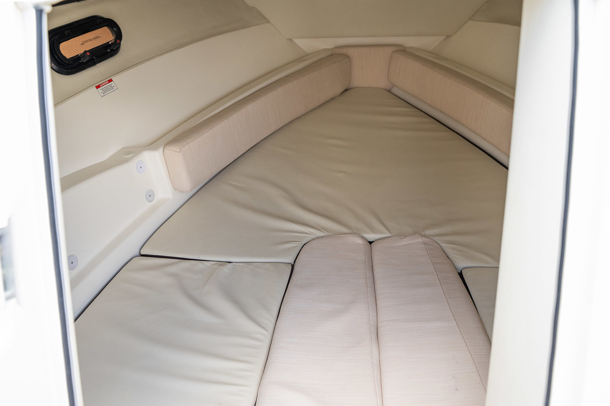 Sea Ray Sun Sport 250 — foto 25 van 46
