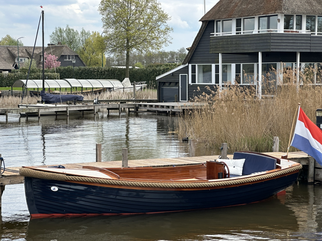 Akerboom Spiegelsloep 5.70 – Tijdloze klassieker met Vetus diesel  Inboard — foto 11 van 30