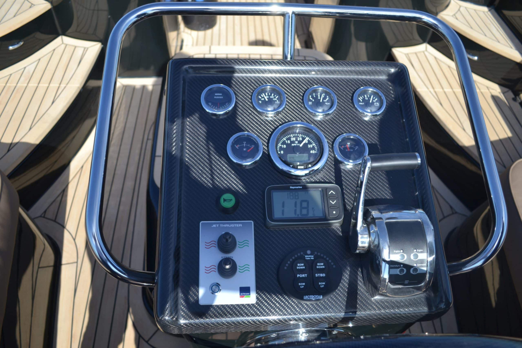 Waterspoor 808 open | Luxe Diesel/hybride Tender | Vanaf €89.950,- — foto 19 van 19