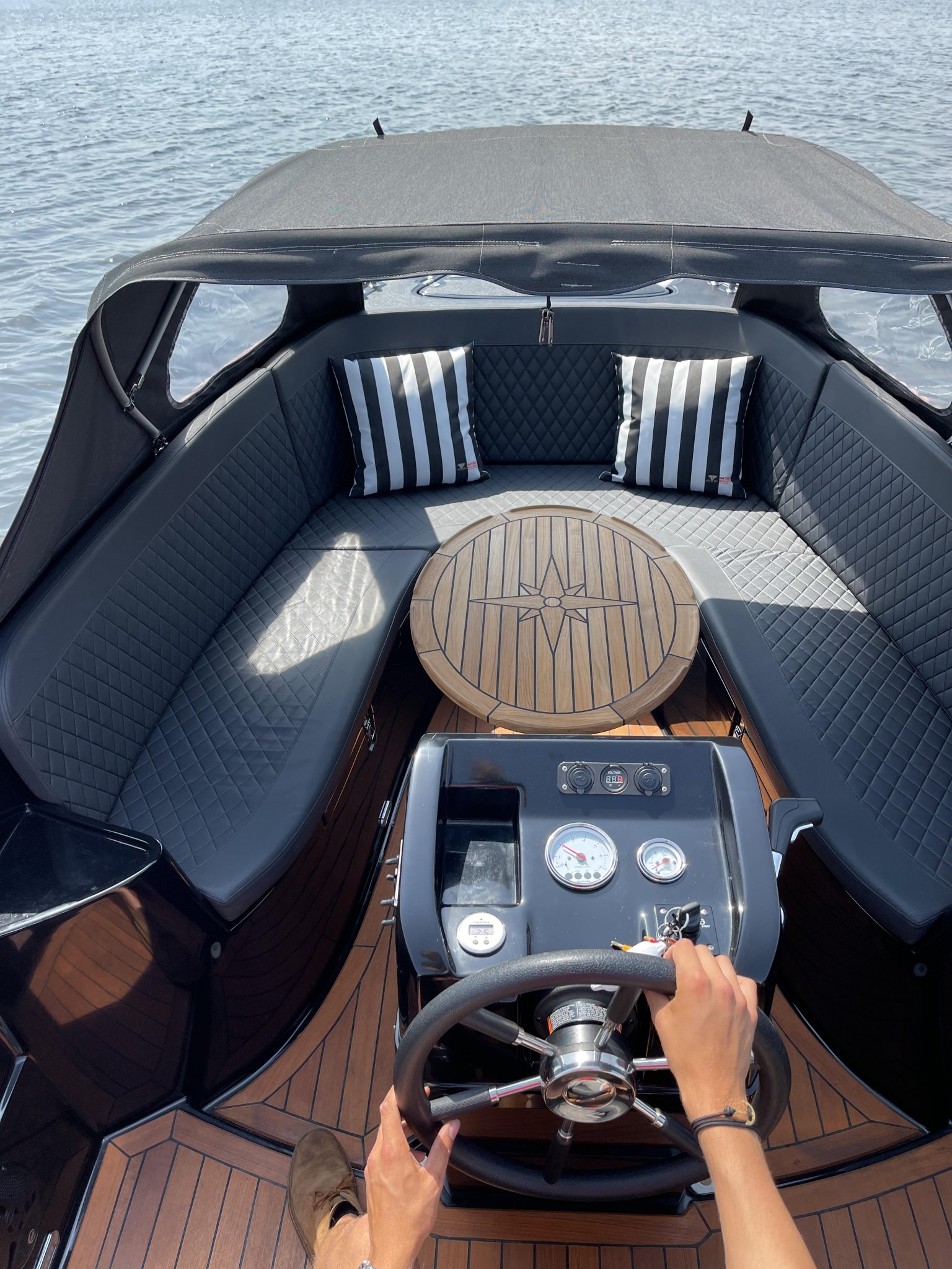 Oud huijzer 616 echt een familie boot. — foto 3 van 12