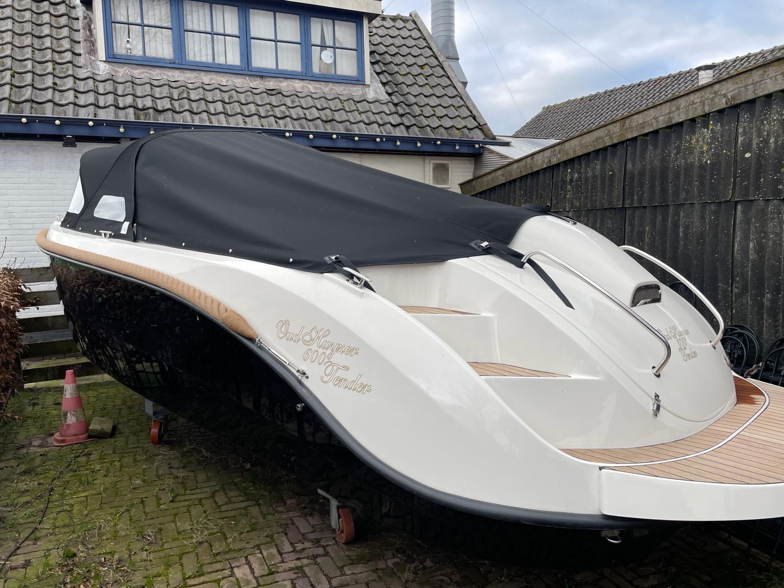 Oud Huijzer 600 Tender vaarklaar 30pk — foto 5 van 7