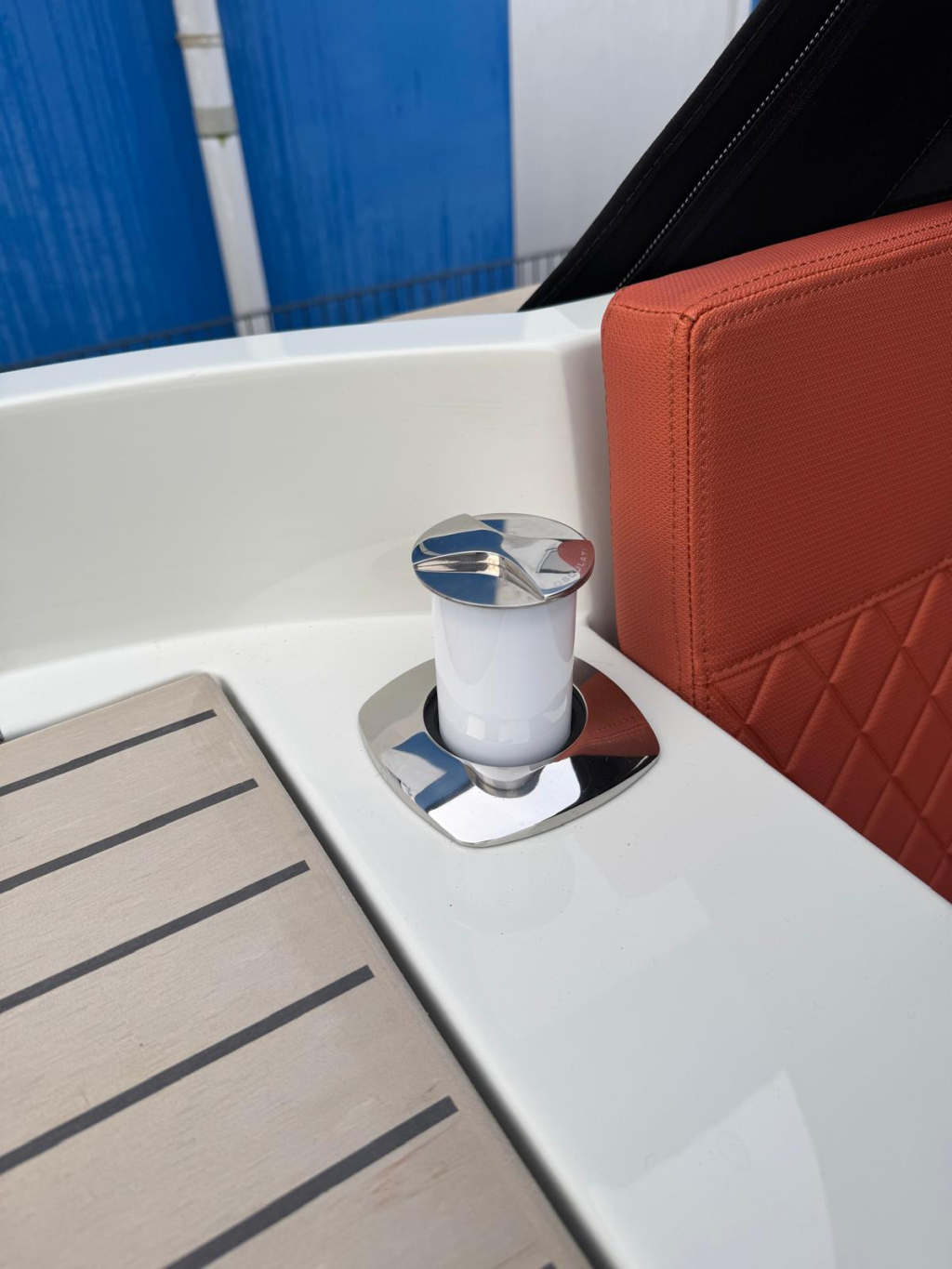 Antaris Seventy5 met Vetus 52 pk — foto 19 van 31