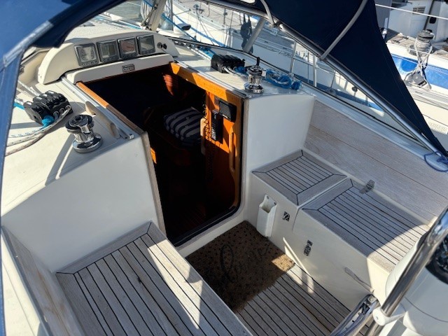 Hallberg-Rassy 31 — foto 30 van 65