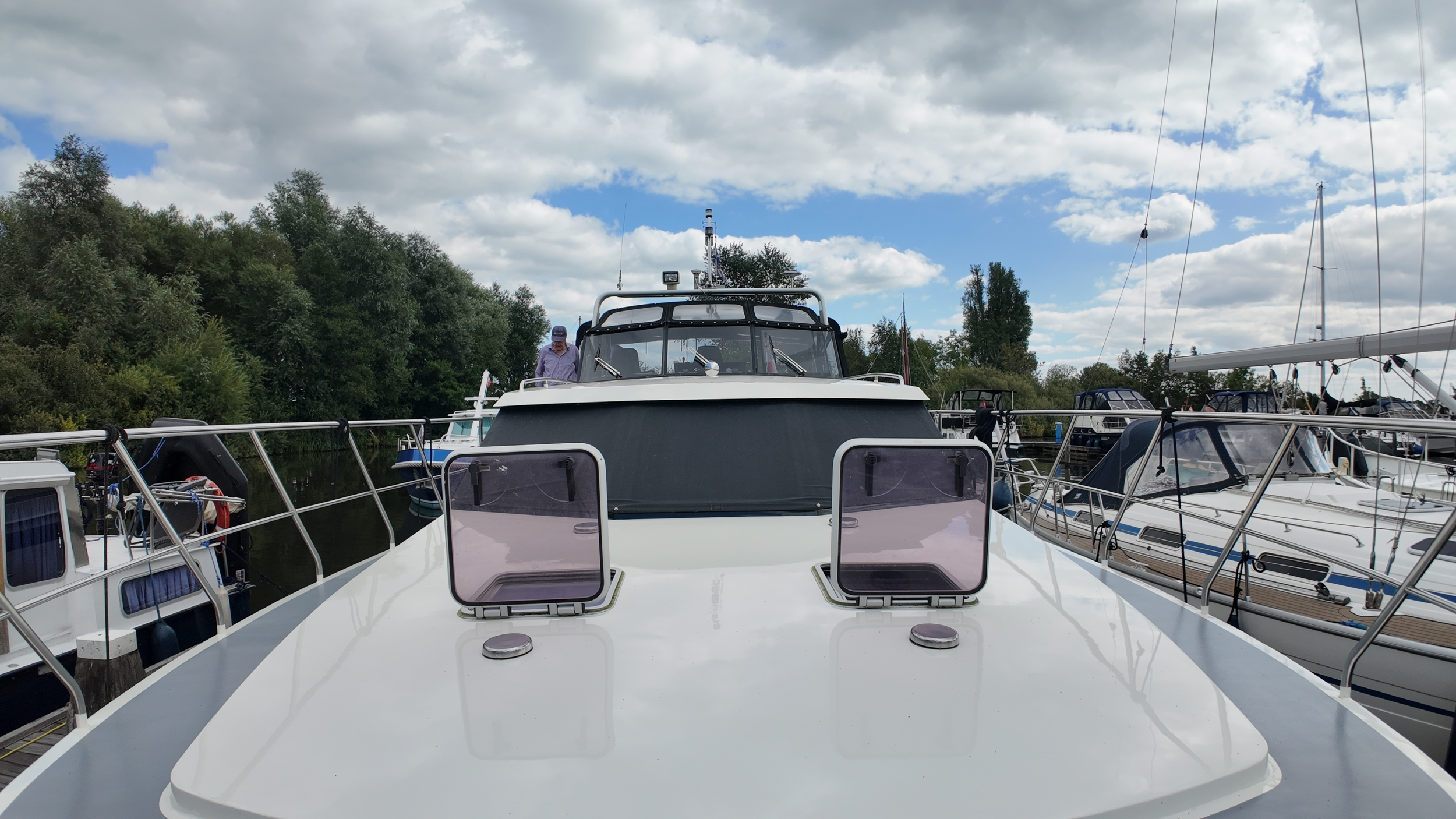 Vripack Catfish 1400 — foto 4 van 23