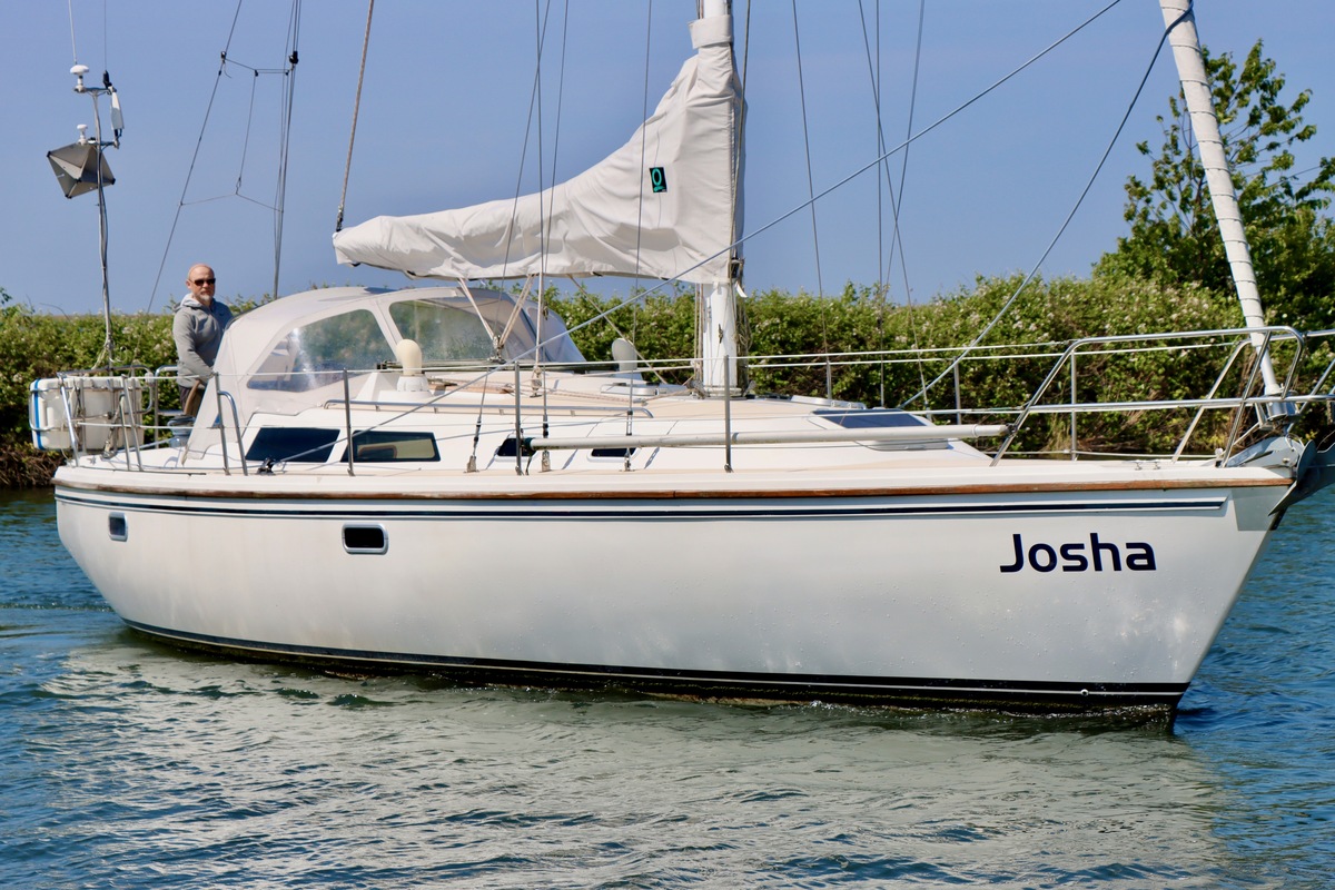 Catalina 36