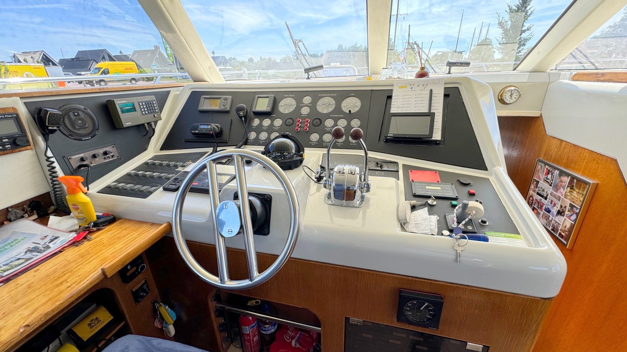 Whitewater Wolfe 46 Flybridge — foto 9 van 31