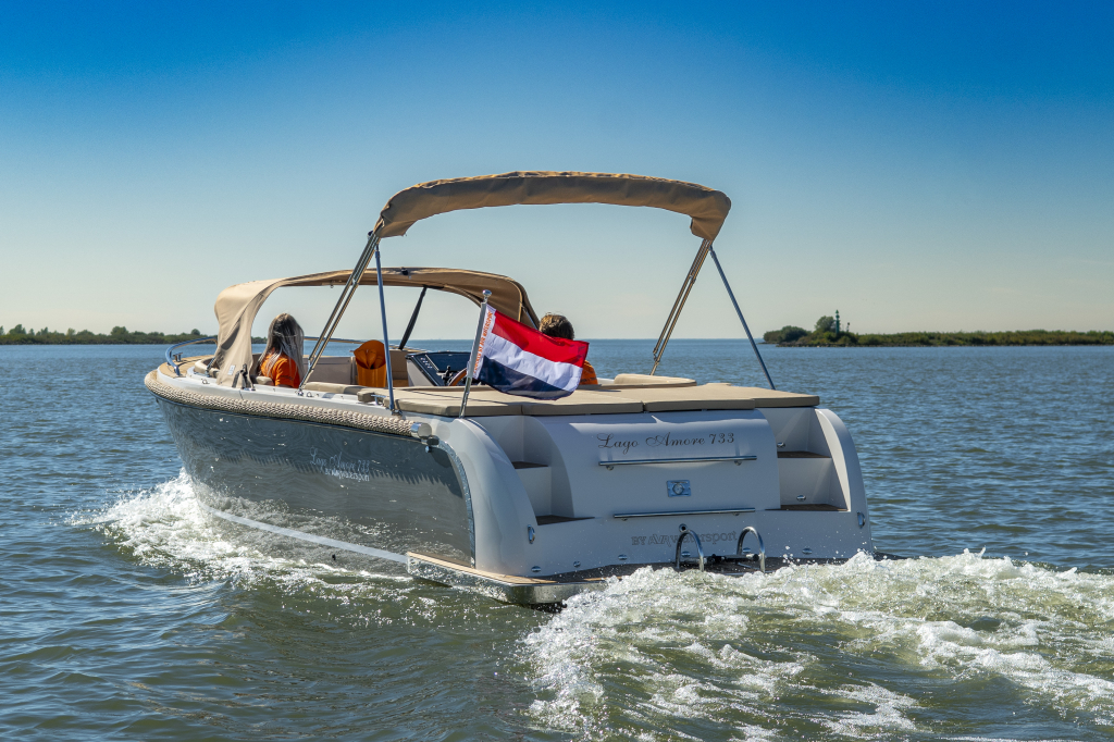 Lago Amore 733 Tender — foto 3 van 20