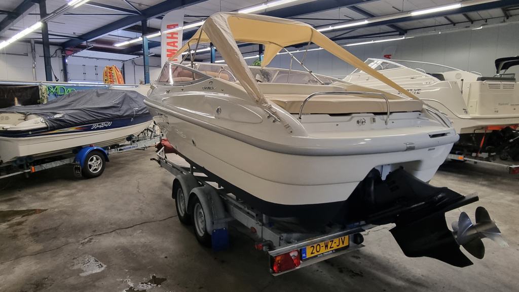 Dikke Cranchi 21 Ellipse V6-S met trailer — foto 6 van 19