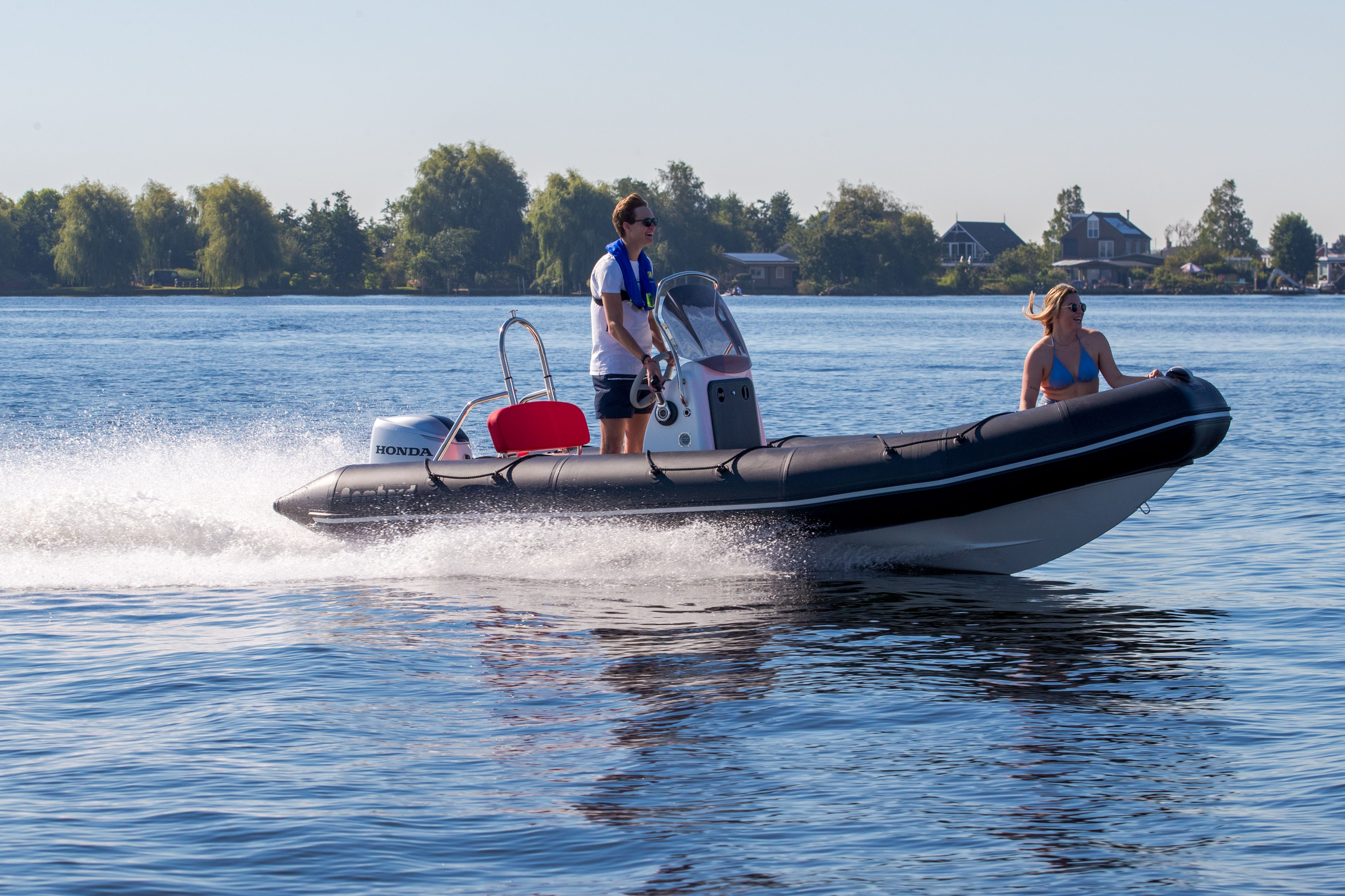 SUNRIDER 550 — foto 2 van 2