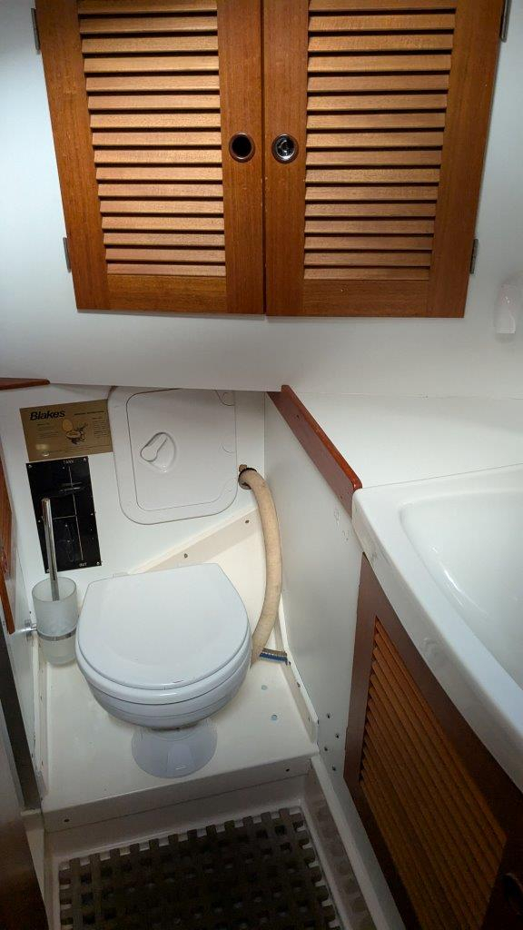 Hallberg-Rassy 45 — foto 30 van 108