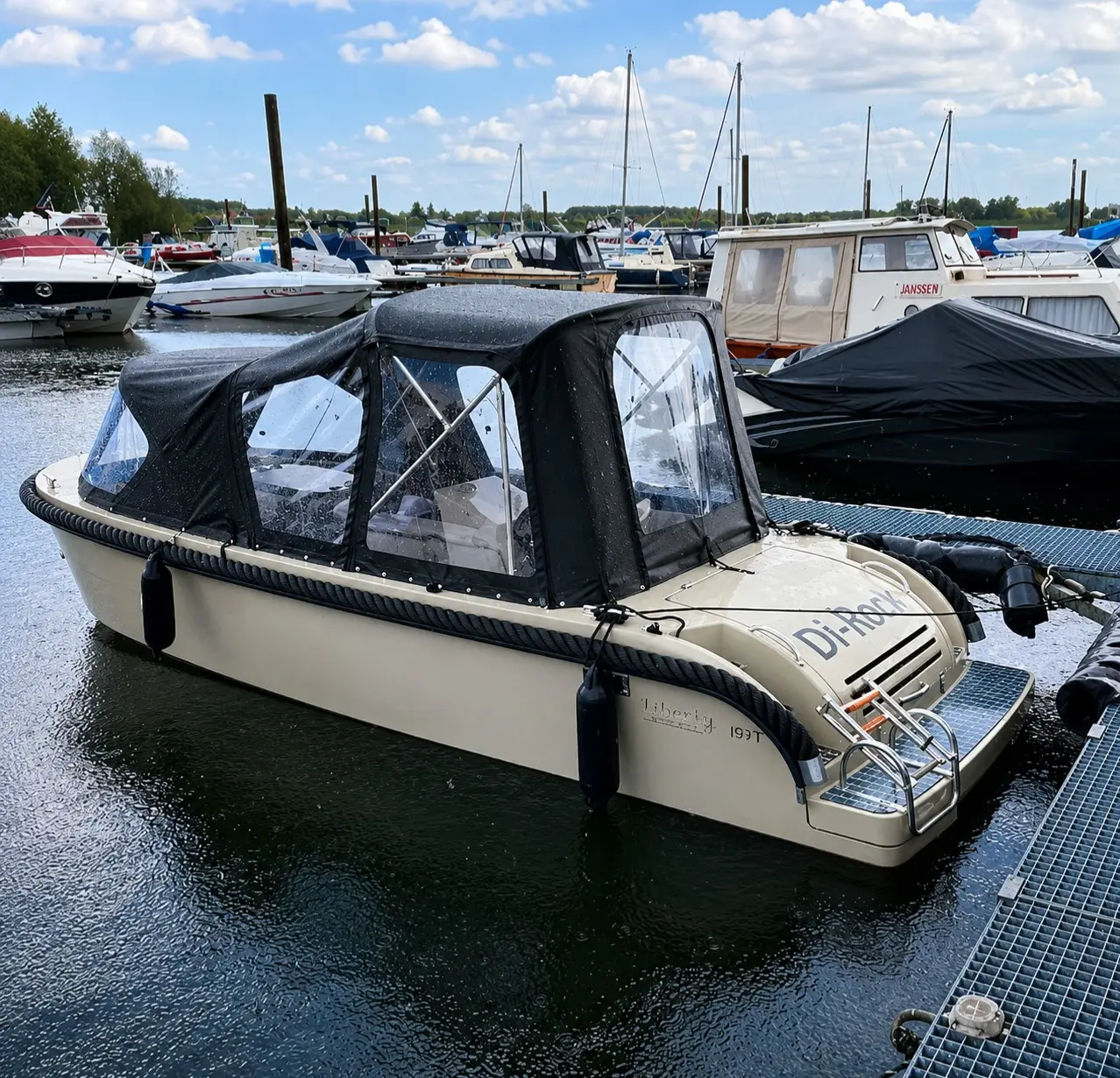 Liberty T 19 tender Suzuki 20pk kampeer Edition Bwj 023 — foto 4 van 15