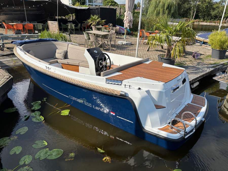 Corsiva Alle sloepen en tender demo boten 15% korting — foto 10 van 11