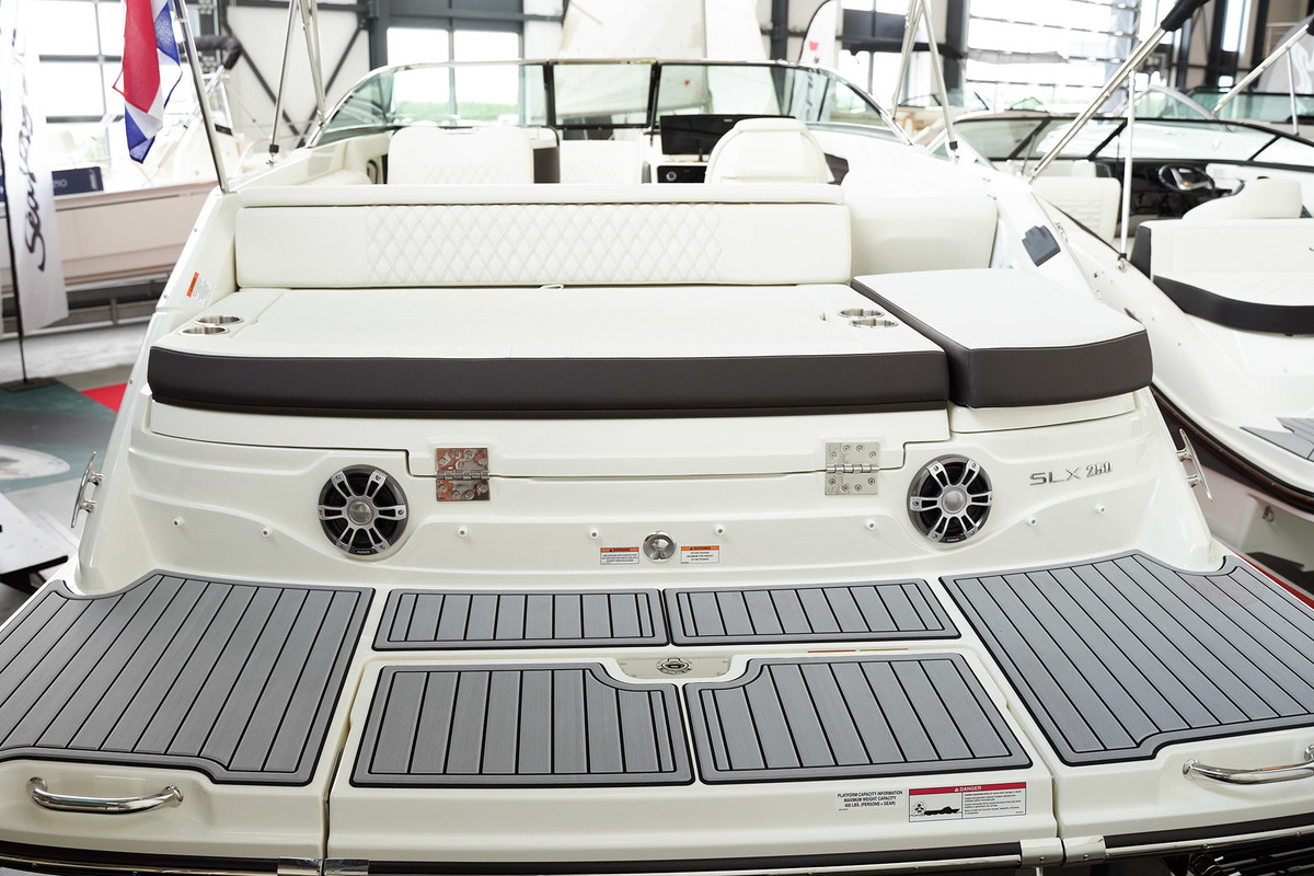 Sea Ray SLX 250 — foto 48 van 57