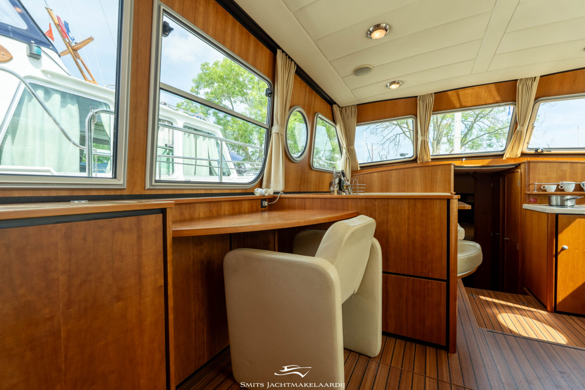 Linssen Grand Sturdy 43.9 AC — foto 8 van 106