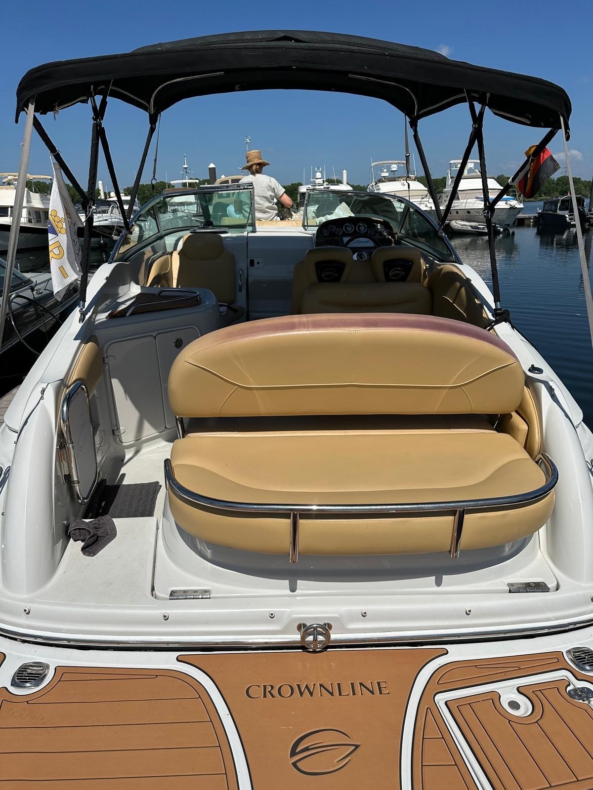 Crownline 280 CR — foto 3 van 37