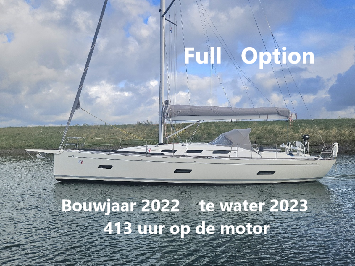 Italia Yachts 12.98 — foto 1 van 38