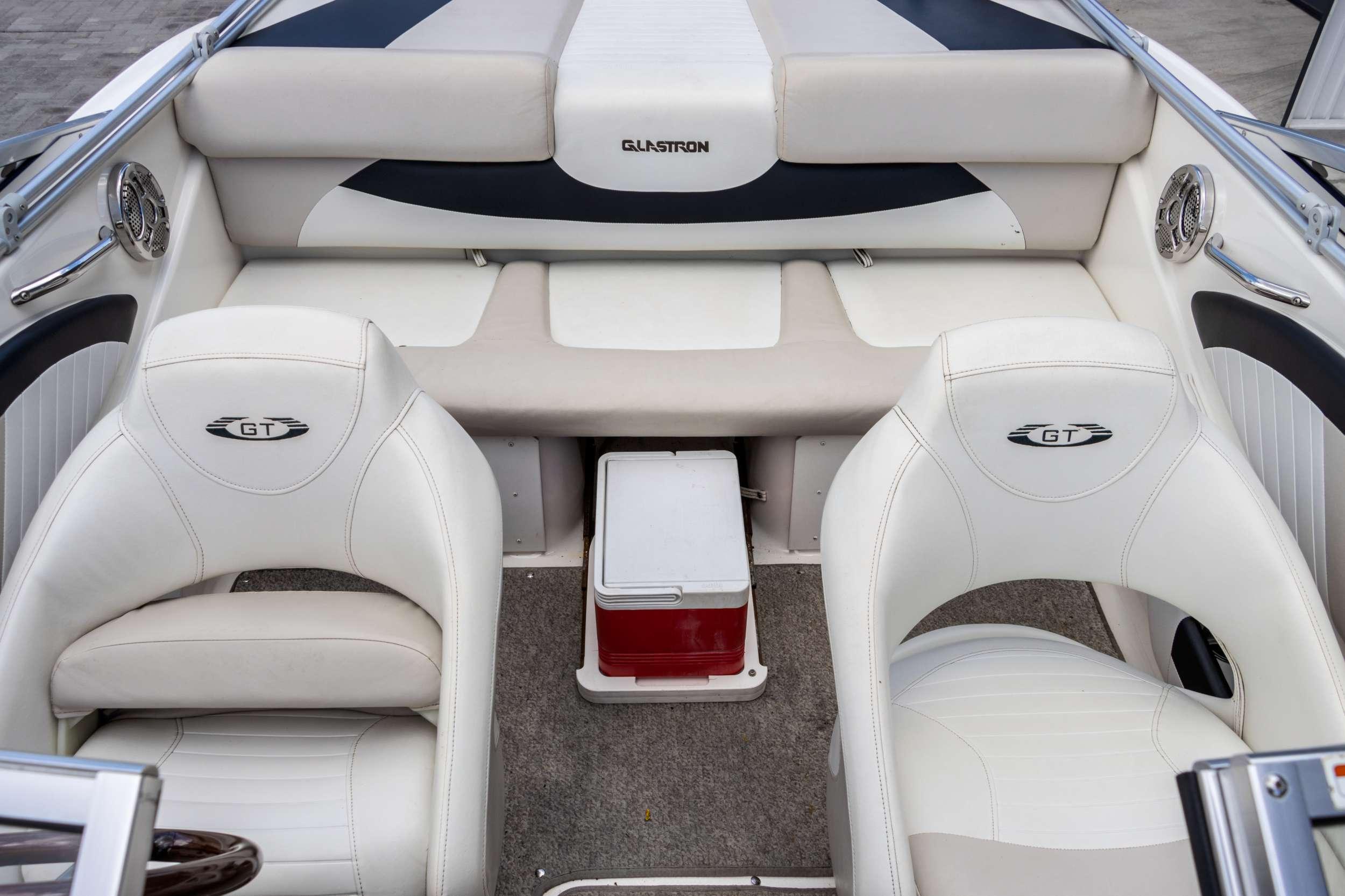 Glastron GT 185 — foto 2 van 29