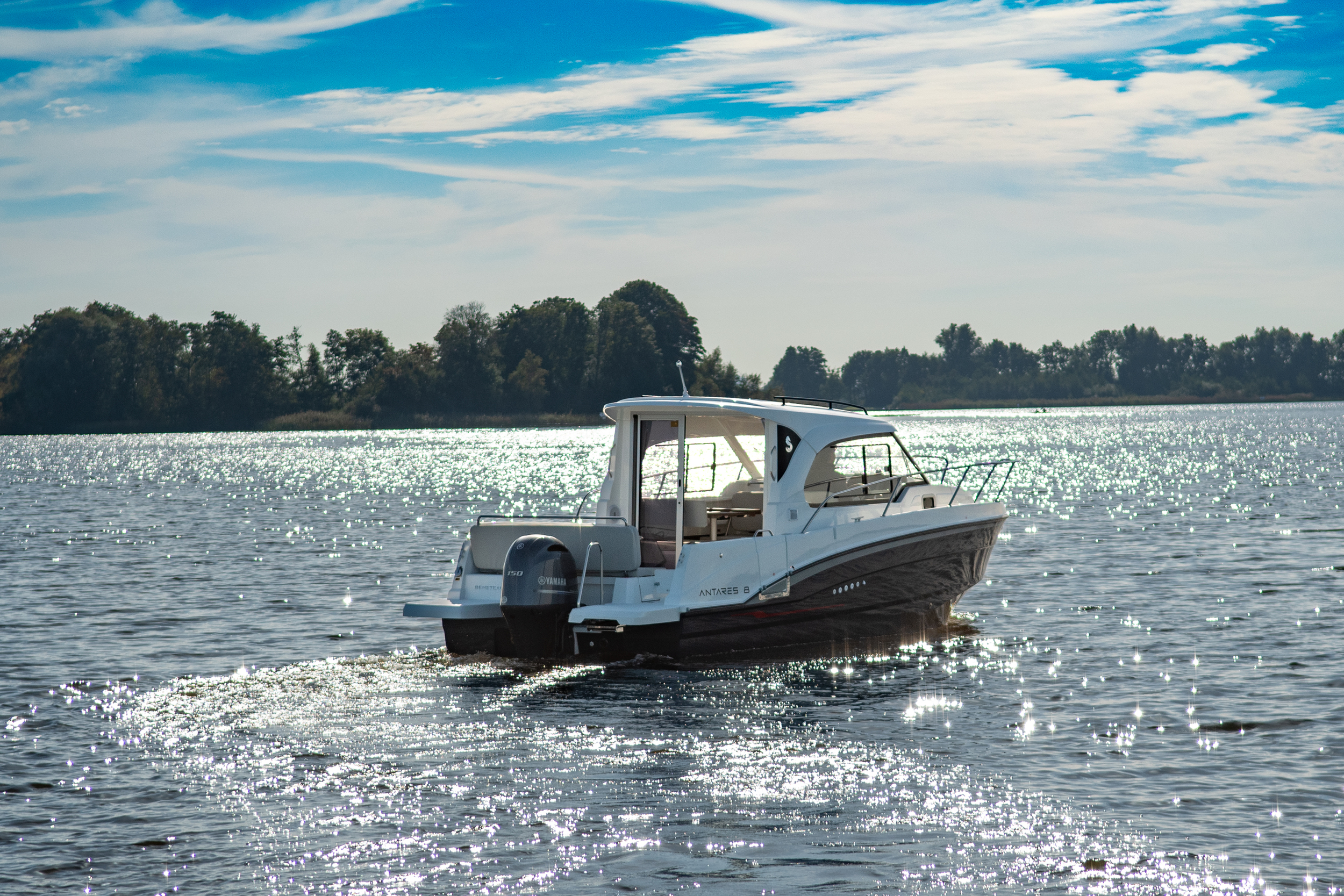 Beneteau Antares 8 — foto 4 van 20