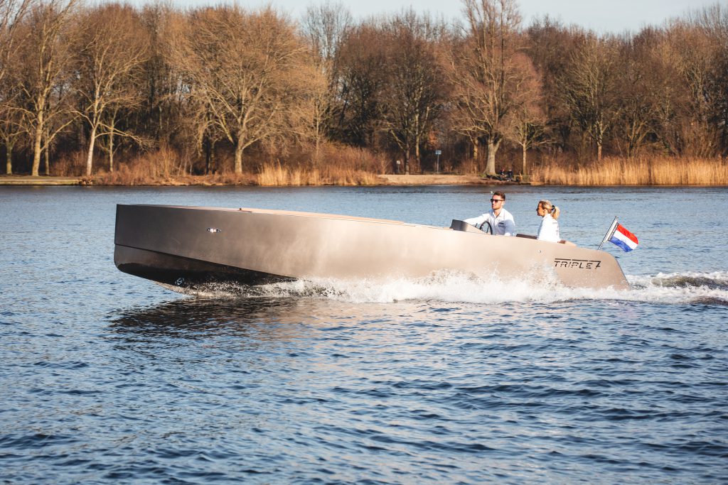 Triple 7 tender  — foto 7 van 22