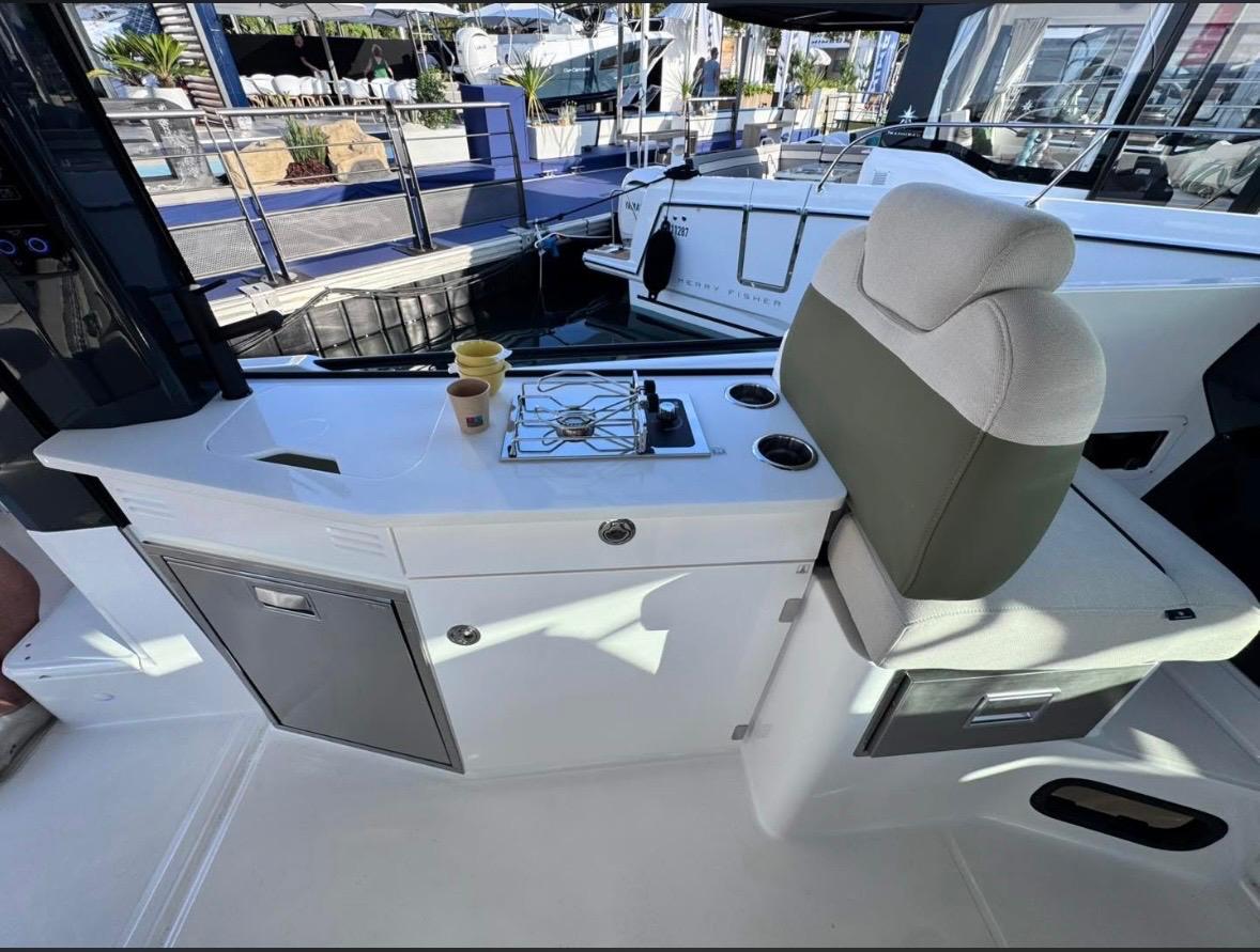 Jeanneau EX34 Hard Top — foto 8 van 69