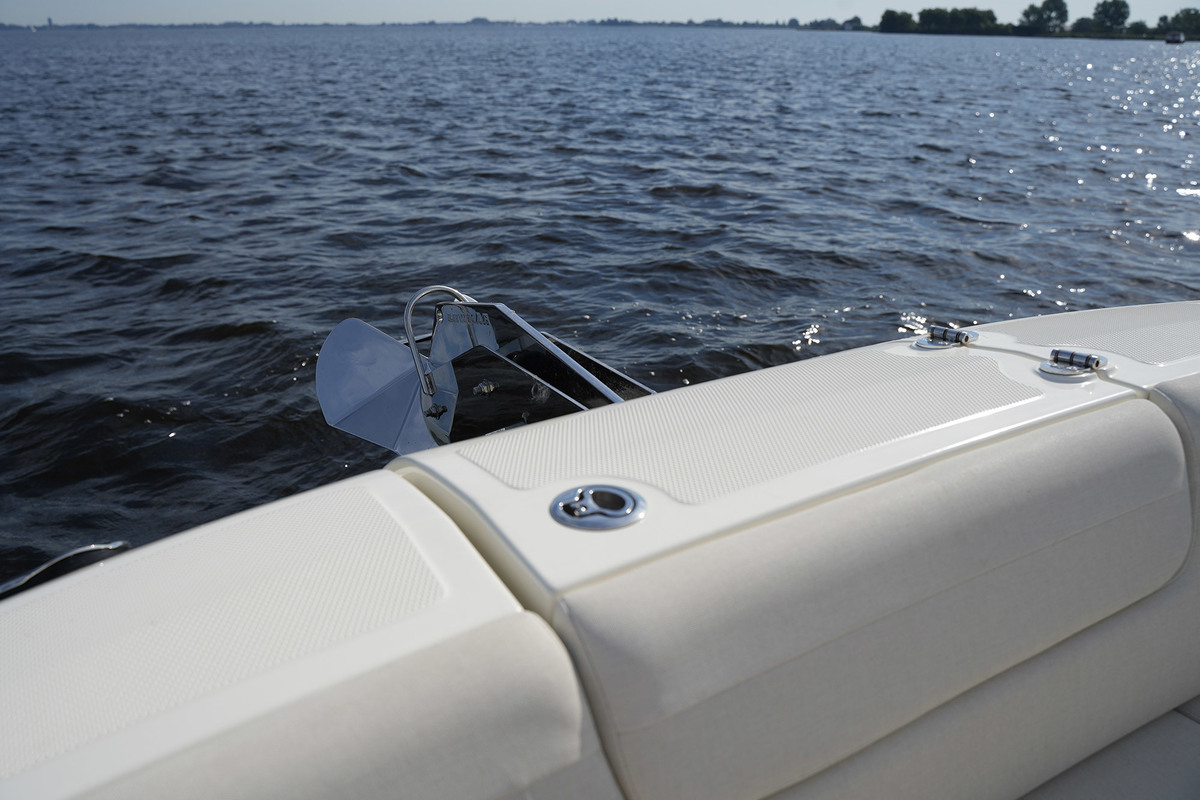 Sea Ray SDX 290 Outboard — foto 11 van 51